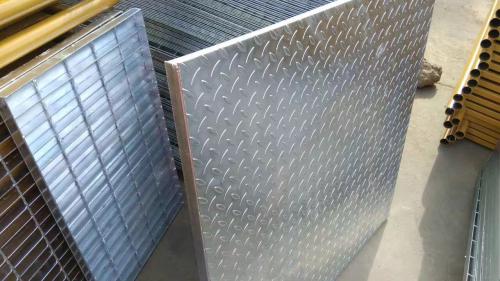 復合熱鍍鋅鋼格板