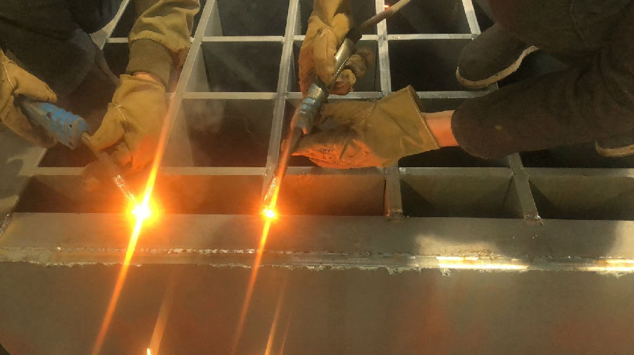 重型熱鍍鋅格柵板 重型熱鍍鋅格柵板