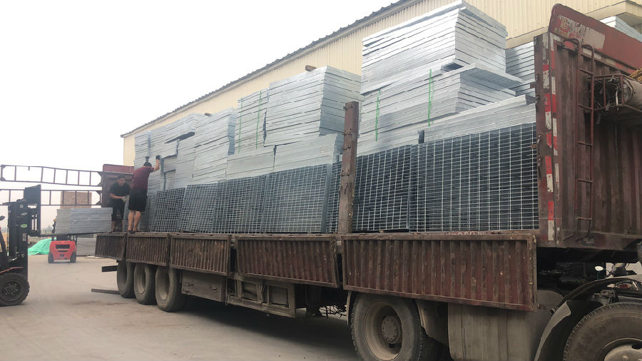 樓梯踏步板 樓梯踏步板