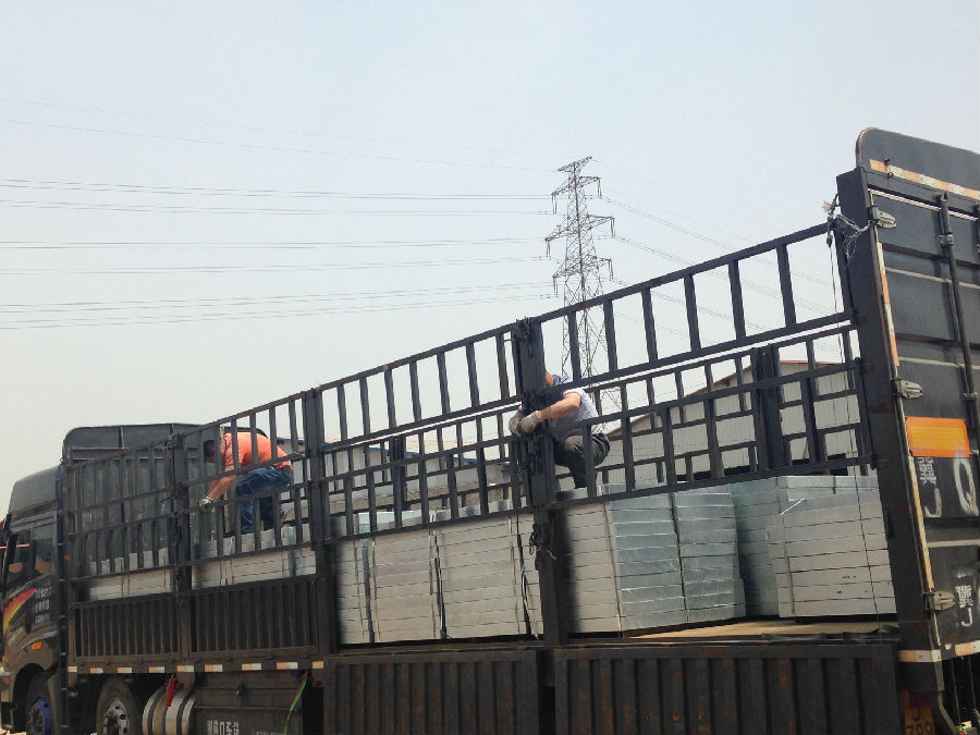 熱鍍鋅平臺(tái)格柵板 熱鍍鋅平臺(tái)格柵板