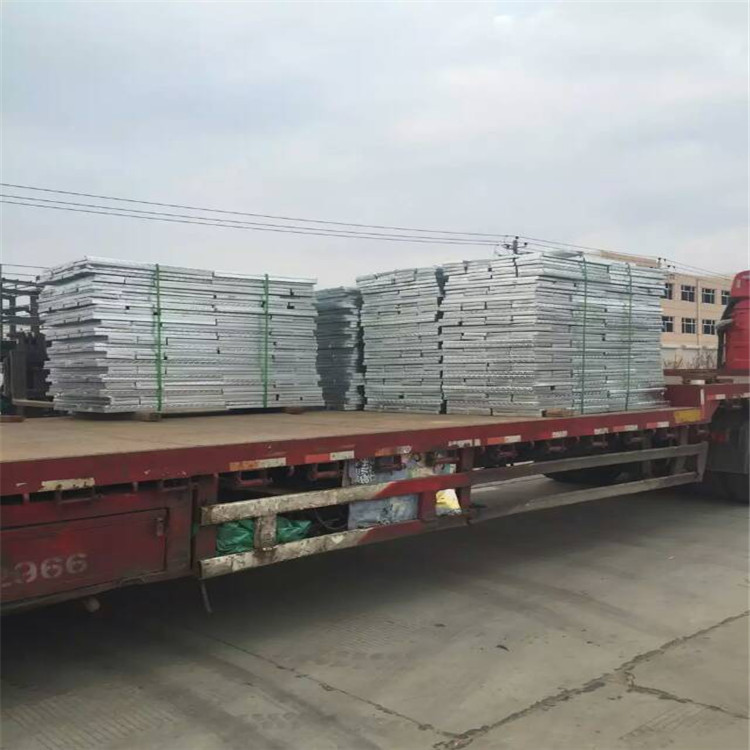 平臺(tái)熱浸鋅鋼格板